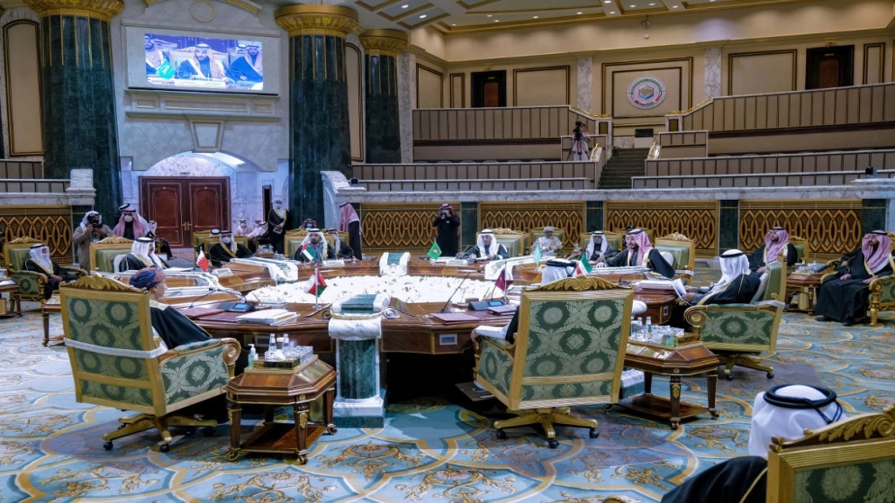 بيان ختامي للقمة الخليجية يشير لتكثيف جهود تنفيذ خطط العمل المشترك مع الأردن