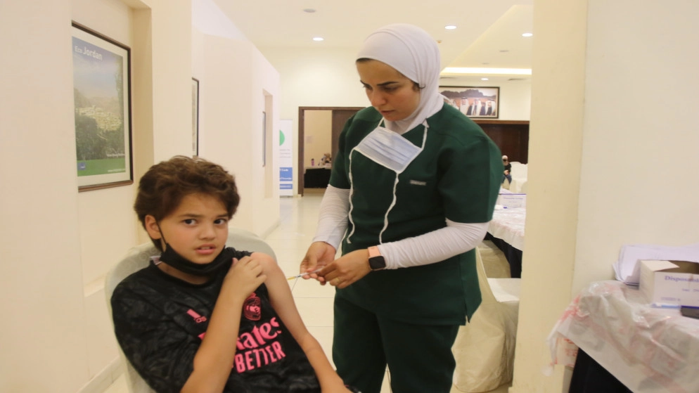وزارة التربية والتعليم: 11% من طلبة المدارس تلقوا جرعة من لقاح كورونا