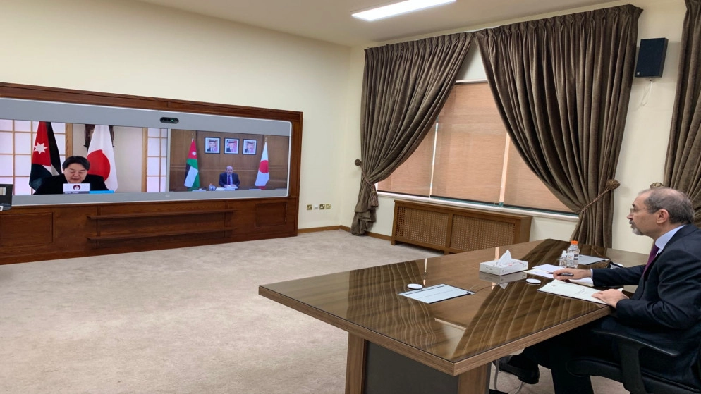 ‏‎وزير الخارجية يبحث مع نظيره الياباني تعزيز التعاون الثنائي