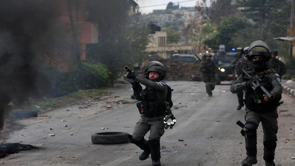 إصابة 127 فلسطينيا خلال مواجهات مع الاحتلال الإسرائيلي في نابلس