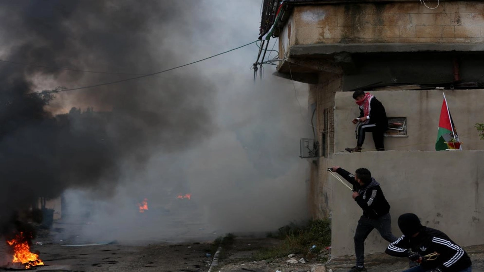 إصابة 53 فلسطينيا خلال مواجهات مع قوات الاحتلال الإسرائيلي في نابلس