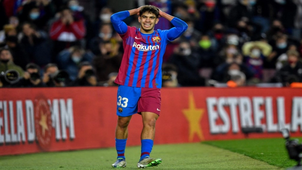 مهاجم برشلونة الزلزولي يرفض دعوة المنتخب المغربي