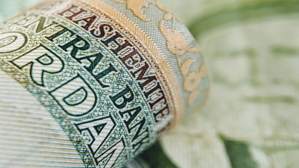 اللجنة المالية النيابية تخفض نفقات بـ 148 مليون دينار في مشروع الموازنة