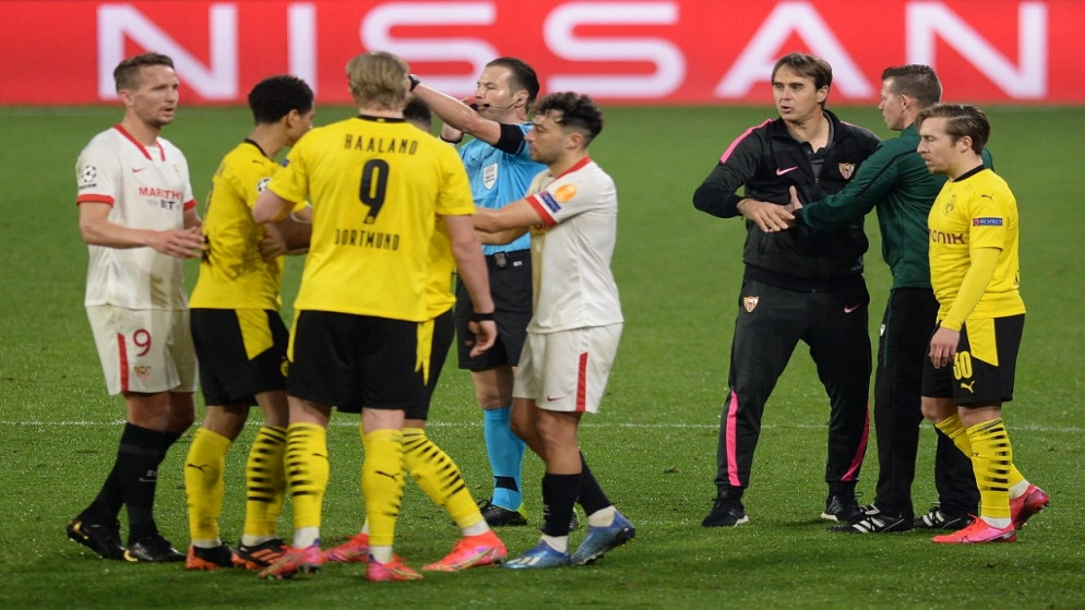 هالاند يضع دورتموند على مشارف ربع النهائي