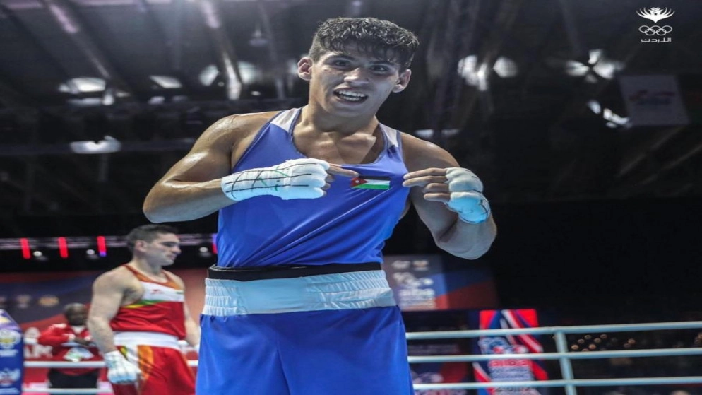 مدير الأمن العام يهنئ زياد عشيش أول ملاكم أردني يتصدر تصنيفا دوليا
