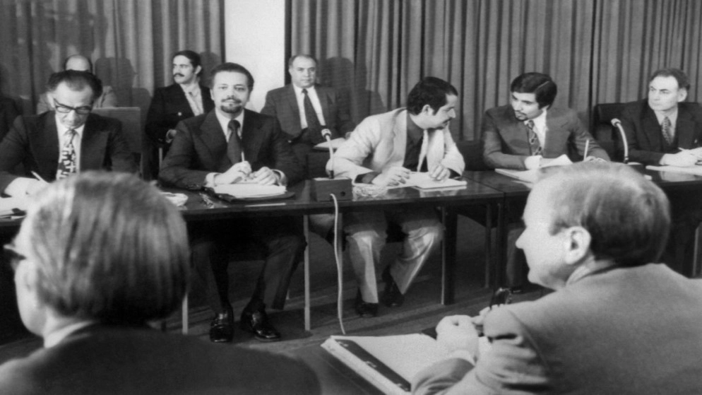 وفاة "عراب الذهب الأسود" السعودي أحمد زكي يماني عن 90 عاما