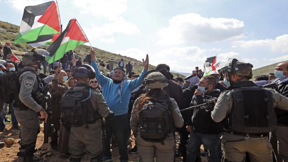 الاحتلال الإسرائيلي يعتقل 9 فلسطينيين
