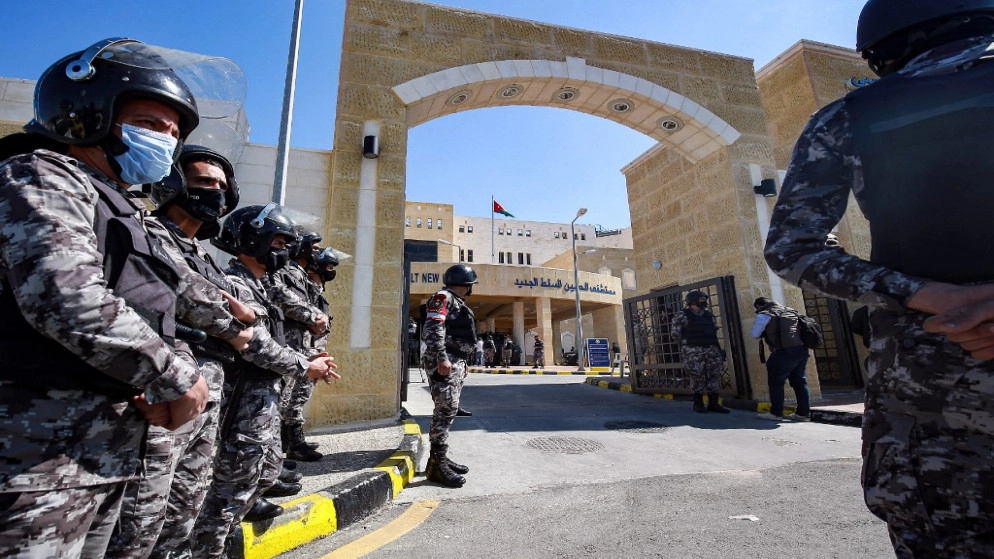 مدير مستشفى السلط المكلف: اتخاذ خطوات لعزل أقسام كورونا عن باقي المرضى