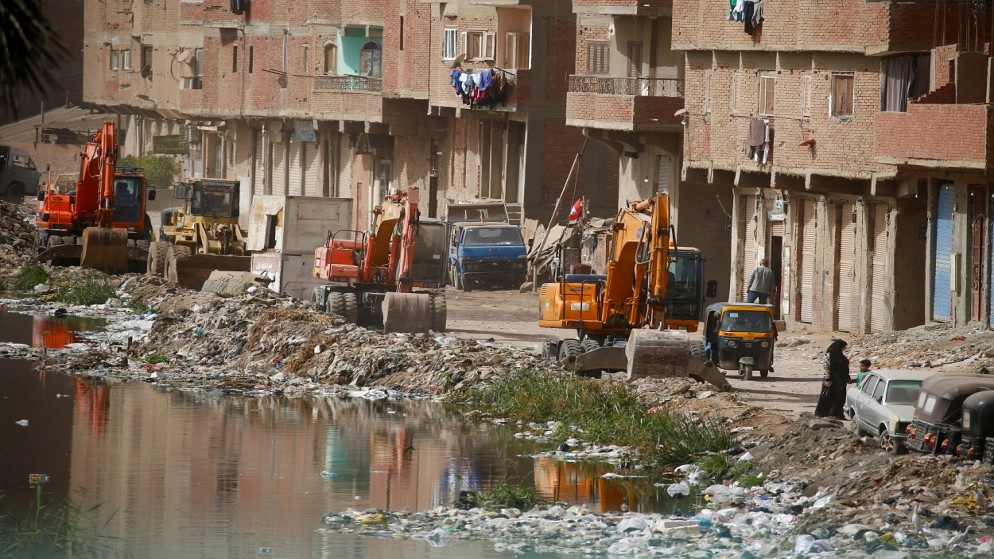 44 وفاة و640 إصابة جديدة بالفيروس في مصر