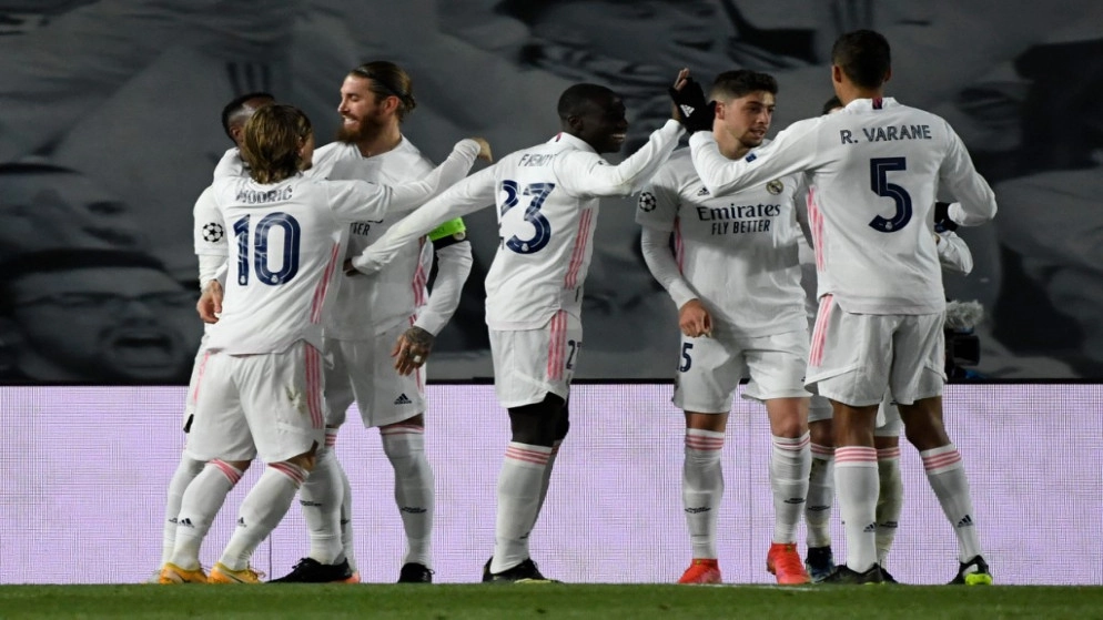 ريال مدريد يمكنه استضافة ليفربول في إسبانيا بعد رفع القيود