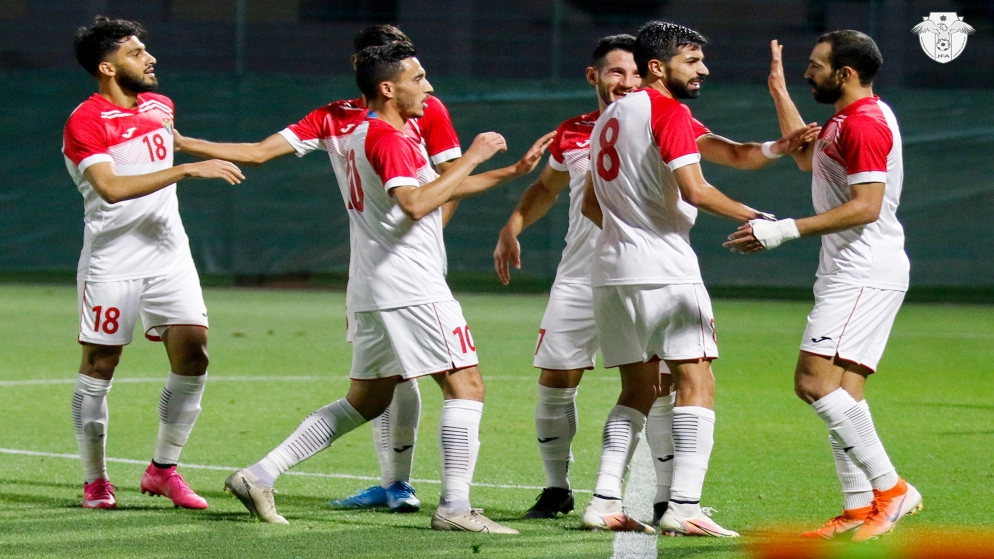 المنتخب الوطني لكرة القدم يتغلب على نظيره اللبناني وديا