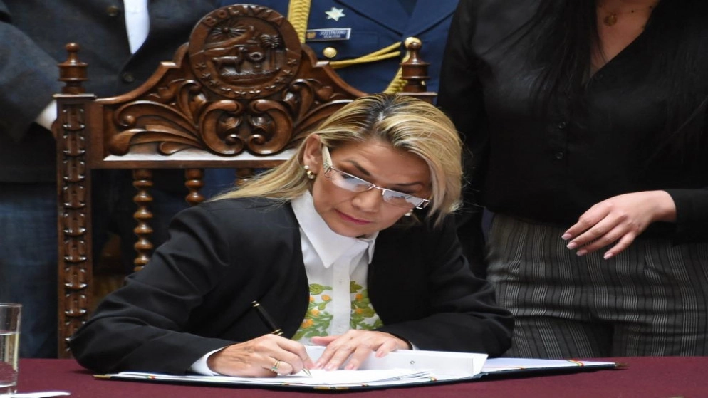 الولايات المتحدة تطالب بوليفيا بإطلاق سراح رئيسة البلاد السابقة المسجونة