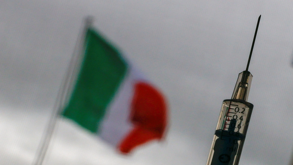إيطاليا تمدّد تدابير مكافحة الفيروس لنهاية الشهر الحالي
