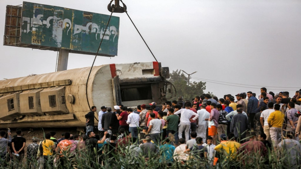 23 قتيلا وأكثر من 130 جريحا في حصيلة جديدة لحادث قطار طوخ في مصر