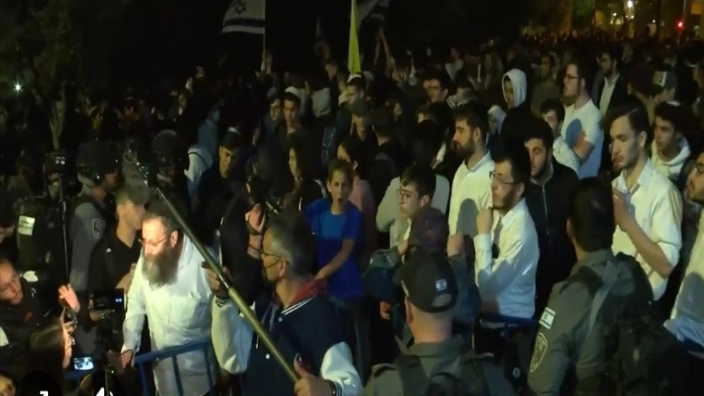 إصابة 100 فلسطيني في مواجهات مع قوات الاحتلال الإسرائيلي