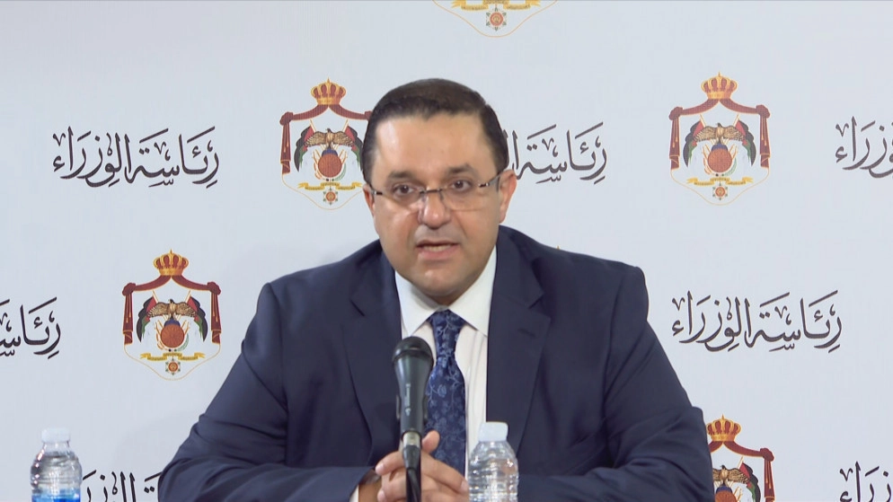 وزير المالية يلغي مركز جمرك الزرقاء