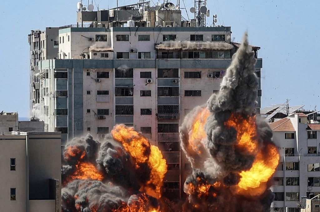 الاحتلال الإسرائيلي يشن حربا على الصحافة في غزة