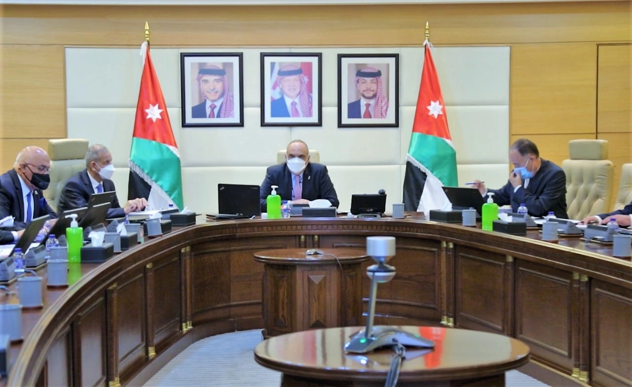 تأجيل دفع الأقساط المستحقّة على الطّلبة الحاصلين على قروض من صندوق دعم الطالب