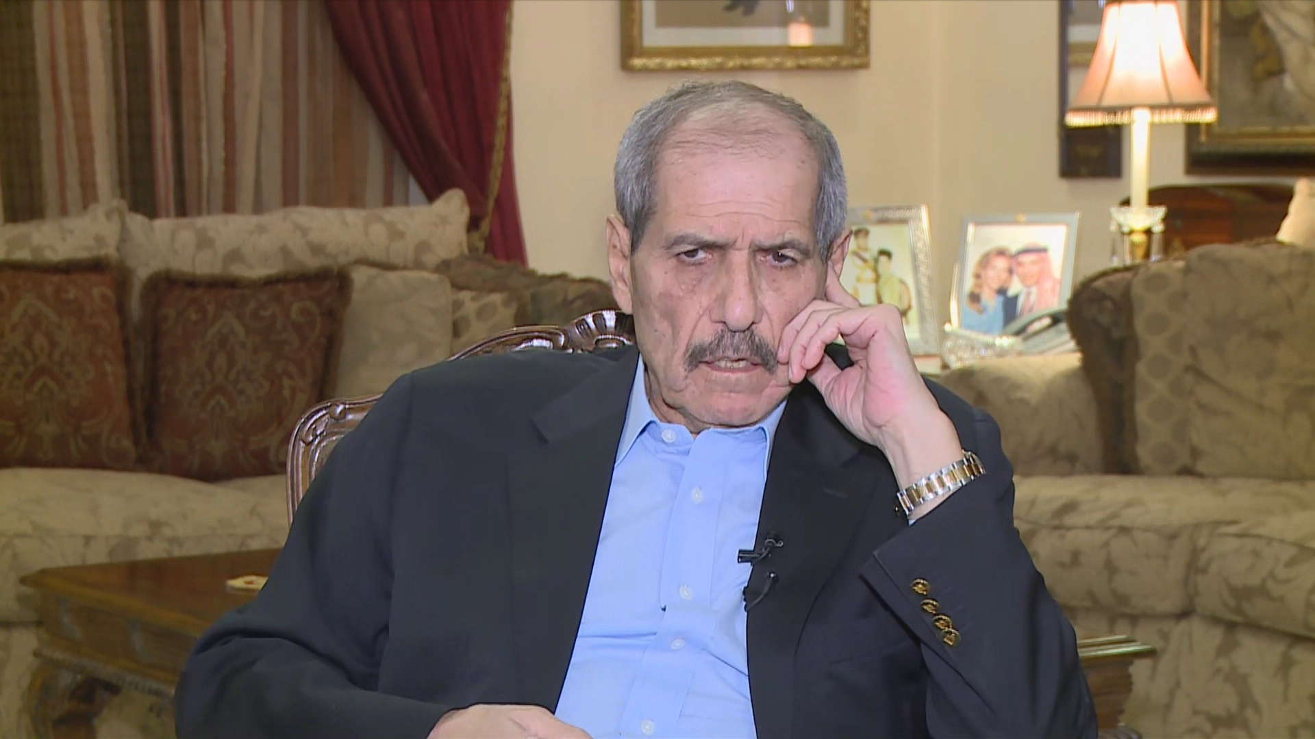 رئيس وزراء أسبق: واشنطن عادت للحديث عن حل الدولتين بعد انتهائه في عهد ترامب