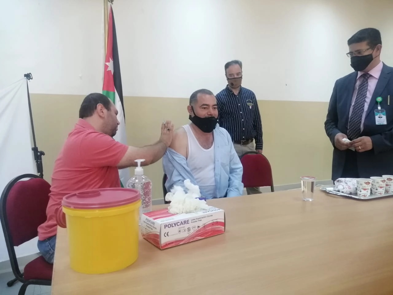 خطة للتطعيم ضد كورونا لـ 500 عامل في مديريات التربية في جرش يوميا