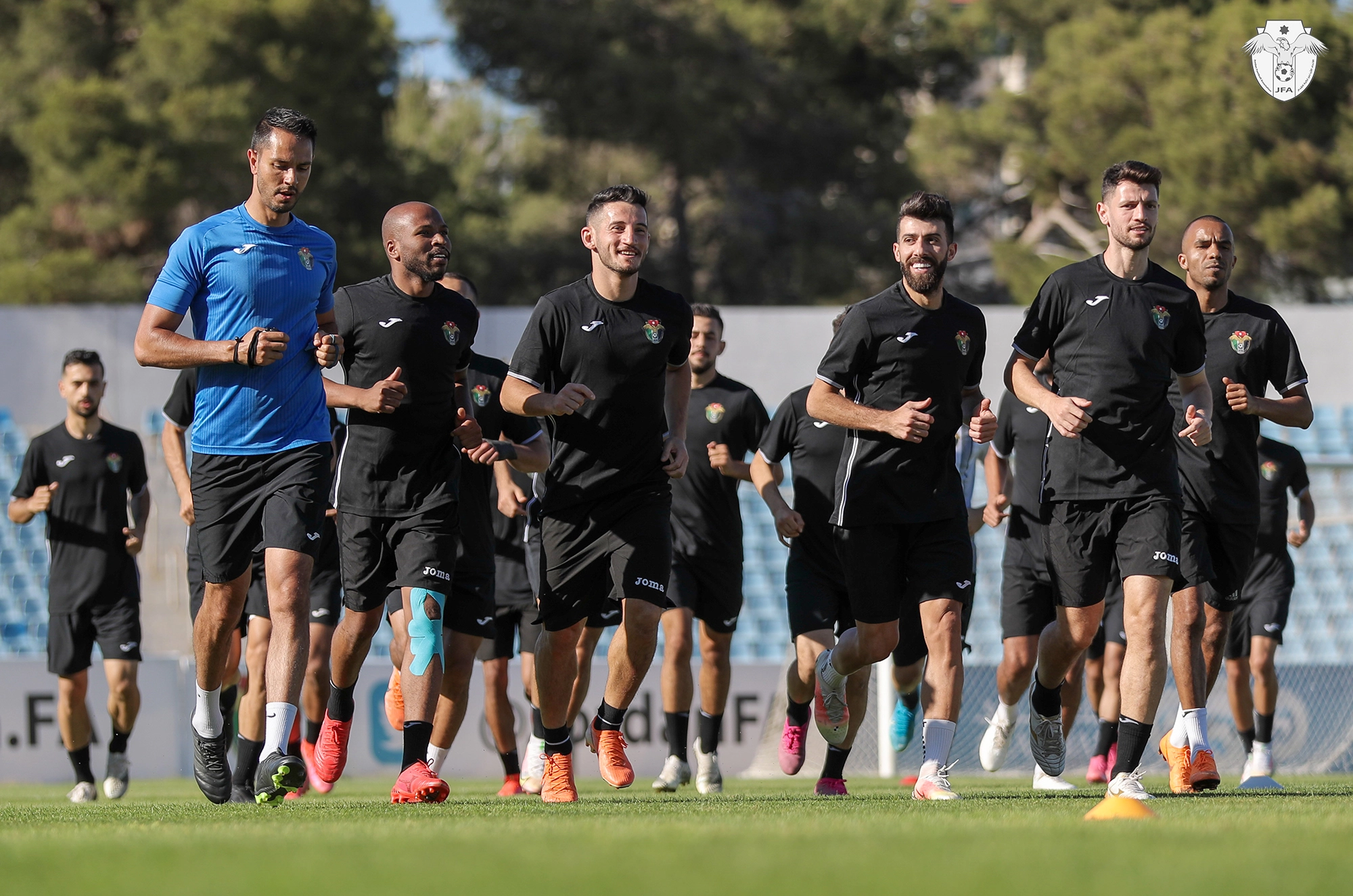 المنتخب الوطني لكرة القدم ينهي تدريباته في عمّان للدخول في معسكر تدريبي في دبي