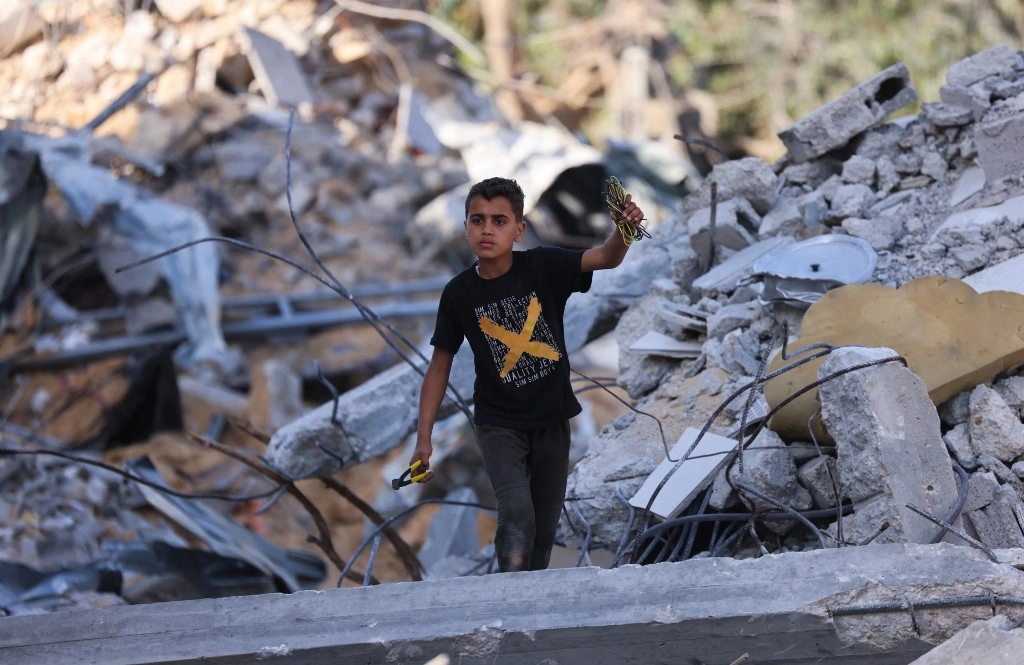 الرئيس الفلسطيني ووزير الخارجية الأميركي يبحثان إجراءات صمود الهدوء في غزة