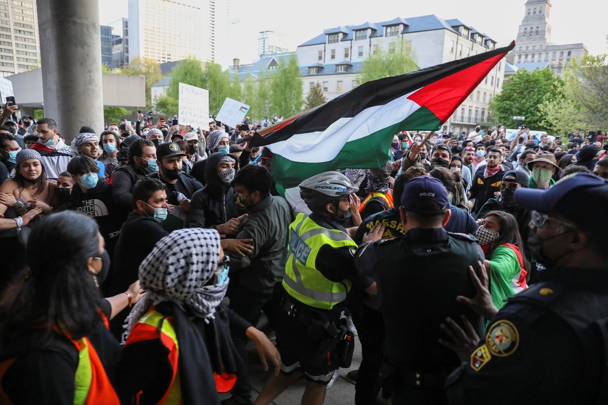 المئات يتظاهرون في مونتريال تضامناً مع الفلسطينيين