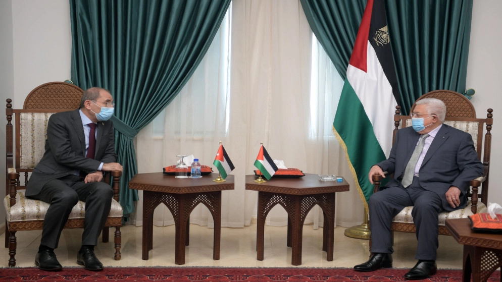 الرئيس الفلسطيني يلتقي وزير الخارجية الصفدي في رام الله