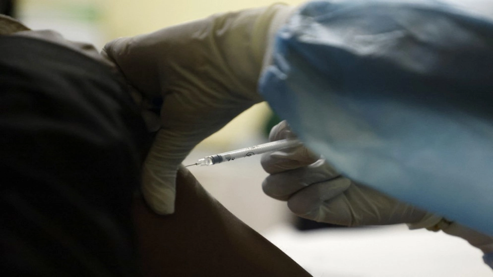 الانتهاء من إعطاء اللقاح المضاد لفيروس كورونا للعاملين في القطاع السياحي في جرش