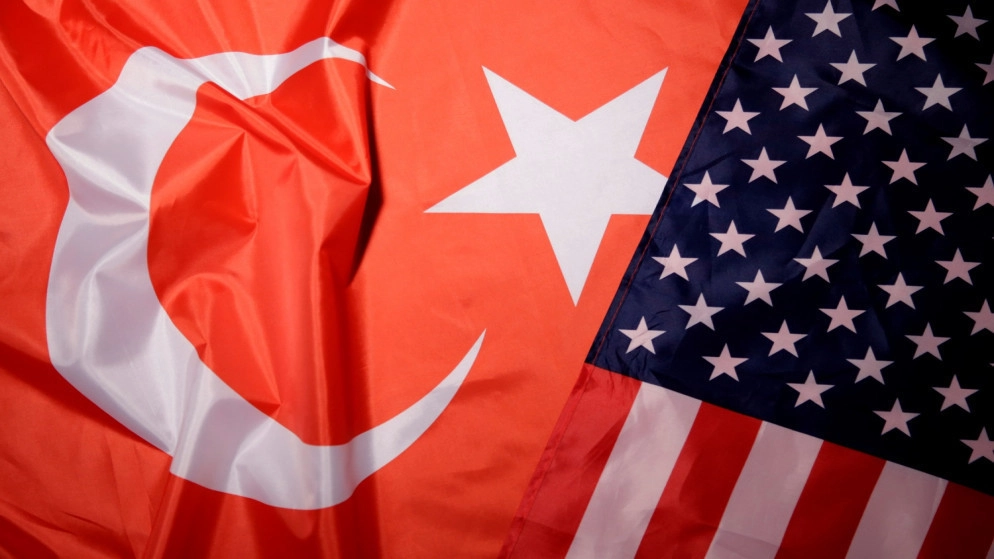 أردوغان يحذّر واشنطن من أنّها تخاطر "بخسارة صديق قيّم"