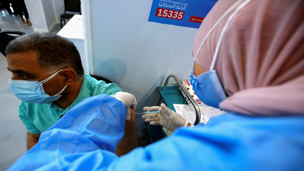 43 وفاة و801 إصابة جديدة بالفيروس في مصر