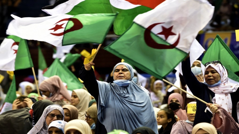 انتهاء حملة الانتخابات التشريعية بالجزائر ونسبة المشاركة الرهان الأكبر