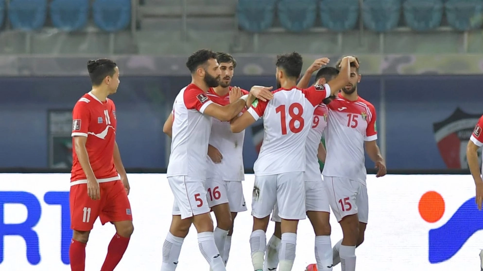 المنتخب الوطني يلتقي نظيره الكويتي اليوم