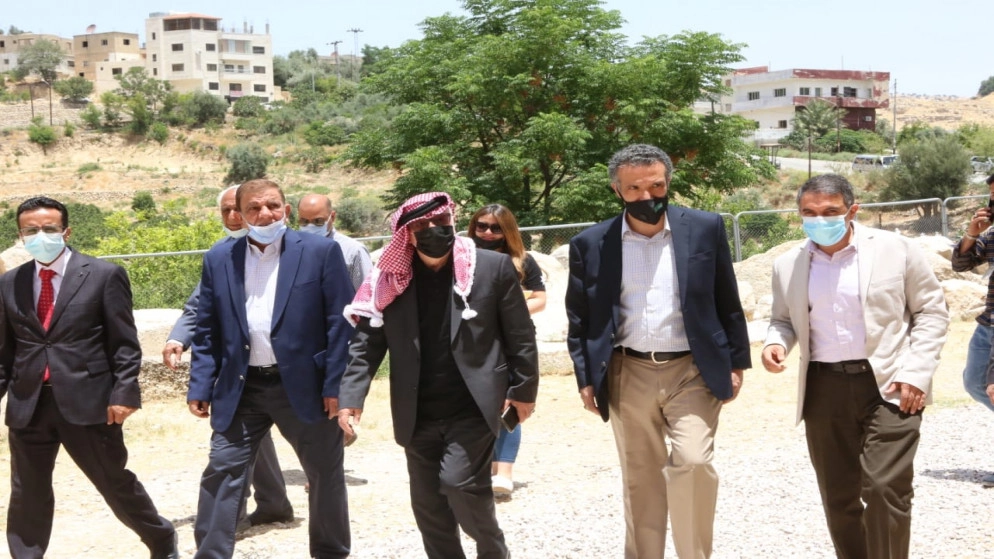 وزير الأشغال: ملتزمون بصيانة وتأهيل البنية التحتية للمواقع السياحية