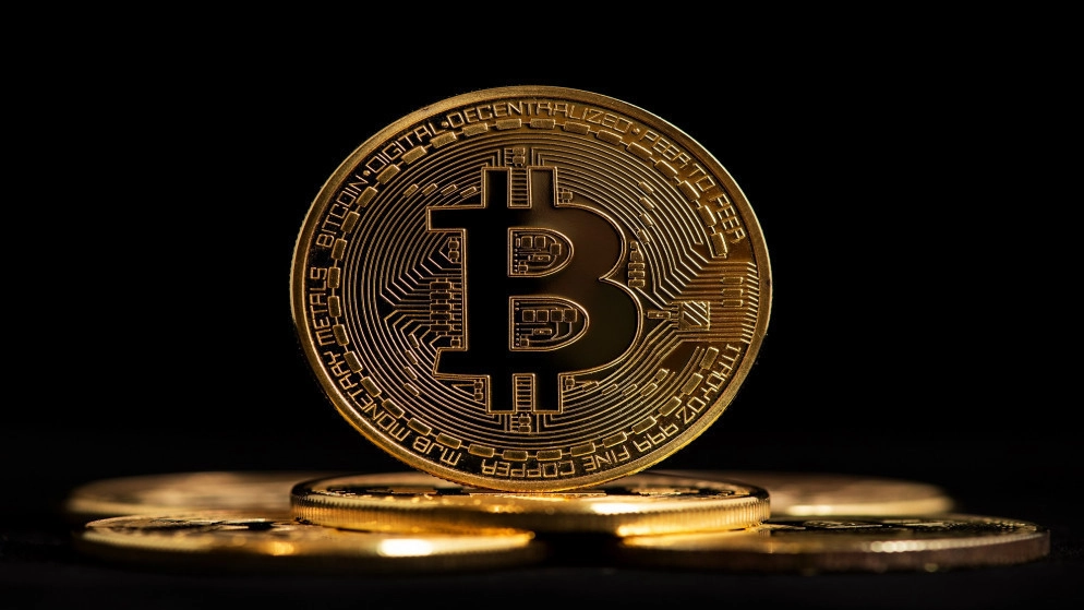 بتكوين تتجاوز 40 ألف دولار لأول مرة في أسبوعين ونصف