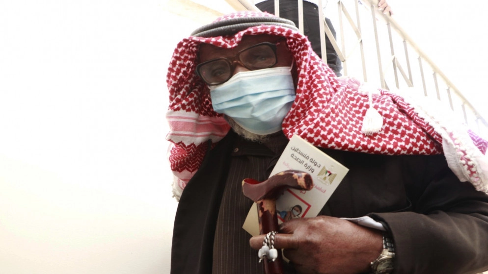 426 ألفا تلقوا اللقاح المضاد للفيروس في الضفة الغربية المحتلة وقطاع غزة