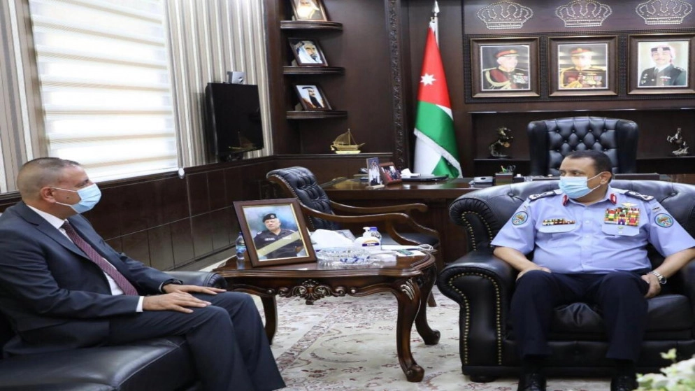 وزير الداخلية: مديرية الأمن العام تضطلع بواجبات أمنية وشرطية متطورة