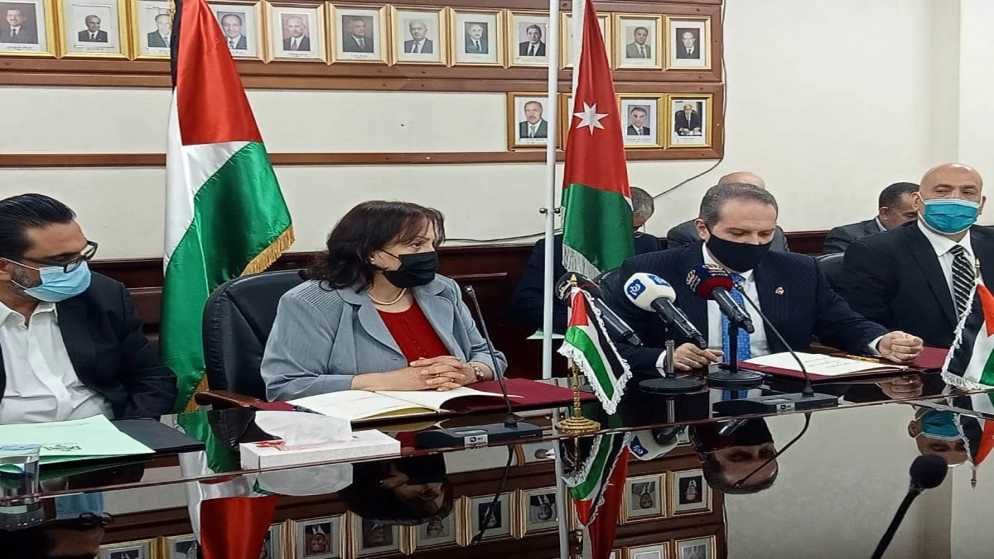 توقيع اتفاقية وبروتوكول صحي بين الأردن وفلسطين