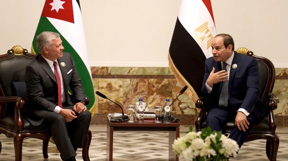 الملك والسيسي يؤكدان أهمية ترجمة وقف إطلاق النار في غزة إلى هدنة ممتدة