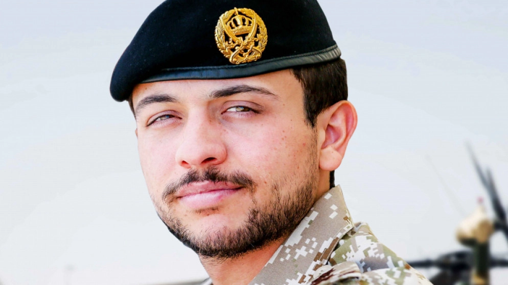 الديوان الملكي يهنئ ولي العهد بعيد ميلاده