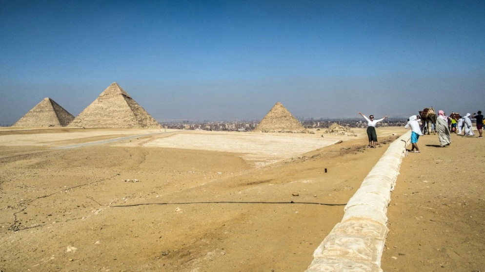 8 وفيات و69 إصابة جديدة بالفيروس في مصر