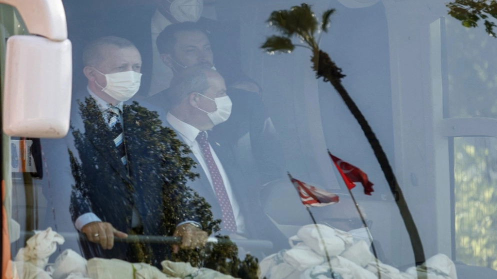 أردوغان يجدد دعمه "المطلق" لإقامة دولتين في قبرص