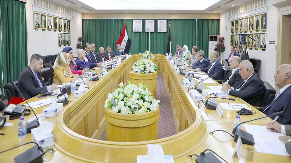 مجلس الأعيان يبحث مع وزير العمل العراقي التعاون المشترك