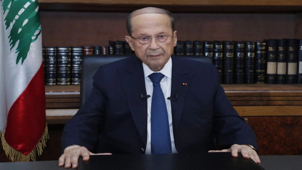 الرئيس اللبناني يقول إنه يبذل قصارى جهده لتذليل العراقيل أمام تشكيل حكومة