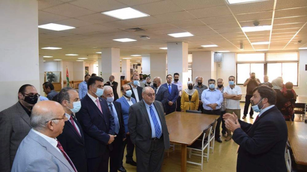 افتتاح مكتبة في الجامعة الهاشمية بواقع 11 ألف كتاب ودورية علمية