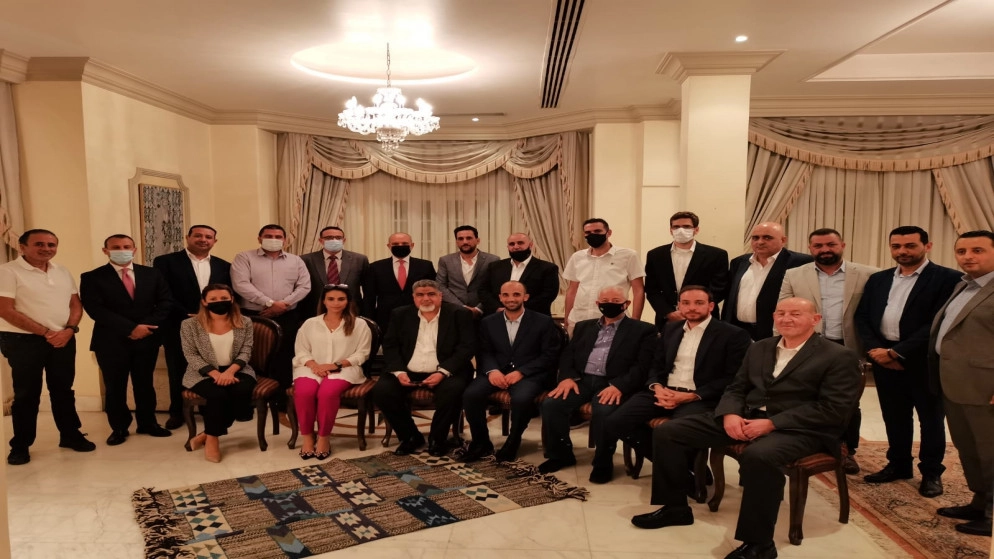 السفير الأردني في القاهرة يلتقي رجال أعمال ومستثمرين في مصر