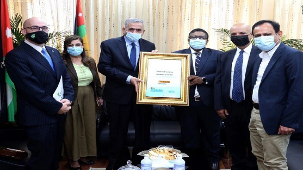 الجامعة الأردنية تبحث تعزيز موقعها بالتصنيف العالمي