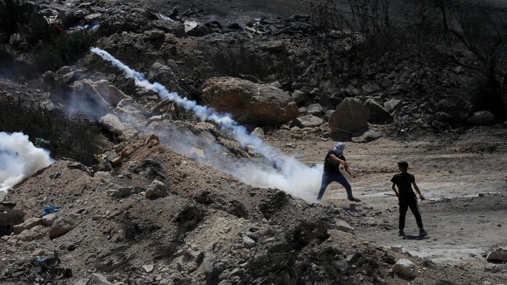 إصابة 117 فلسطينيا خلال مواجهات مع قوات الاحتلال الإسرائيلي جنوبي نابلس