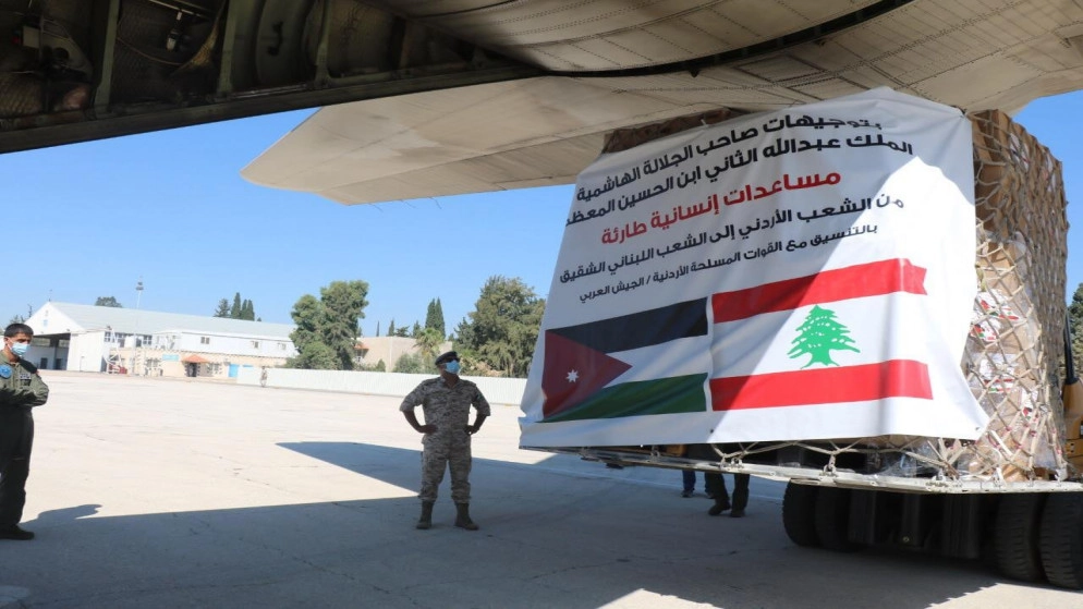 لبنان يتسلم 19 طنا من المواد الطبية المقدمة من الأردن