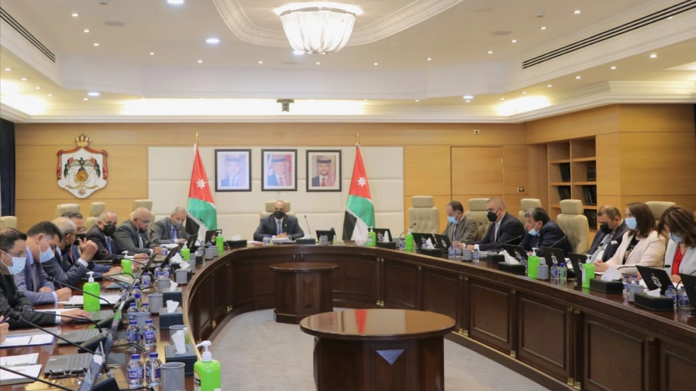 الحكومة تقر نظاما معدّلا لنظام الخدمة القضائية للقضاة النظاميين
